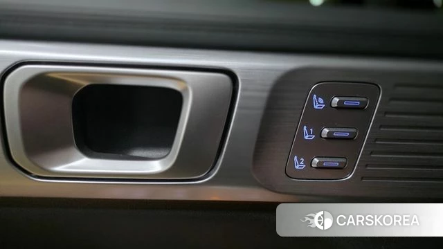 Hyundai Santa Fe (MX5) id 4710598 из Кореи 9