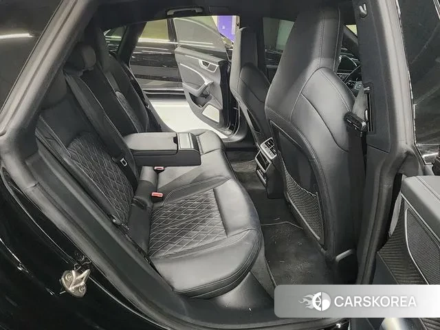 Audi S7 (4K) id 3340291 из Кореи 9