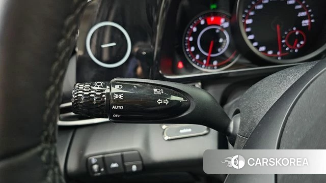 Hyundai Avante (CN7) id 3842772 из Кореи 9