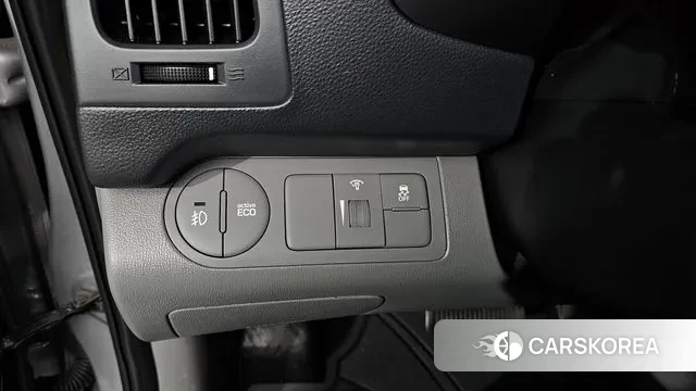 Hyundai The New Grand Starex id 3557621 из Кореи 9