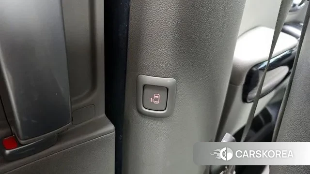 Kia The New Carnival id 3789362 из Кореи 9