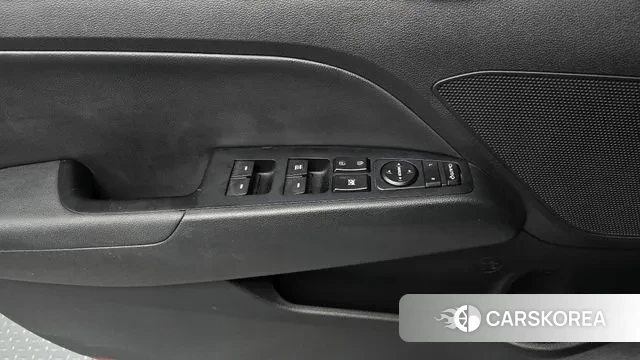 Hyundai Avante AD id 3737310 из Кореи 9