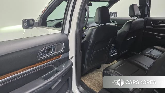Ford Explorer id 4285453 из Кореи 9