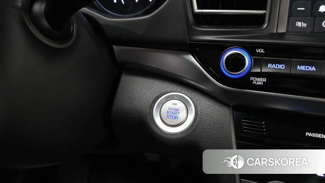 Hyundai The New Avante AD id 4557630 из Кореи 9