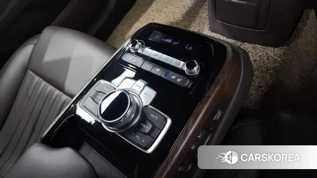 Genesis G90 id 3060658 из Кореи 9