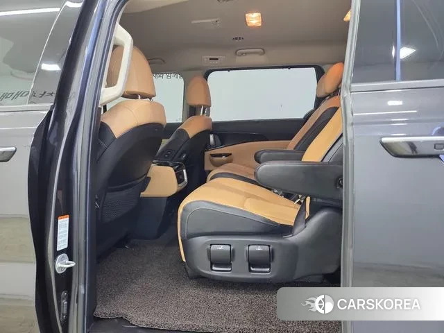 Kia Carnival 4th generation id 3315459 из Кореи 9