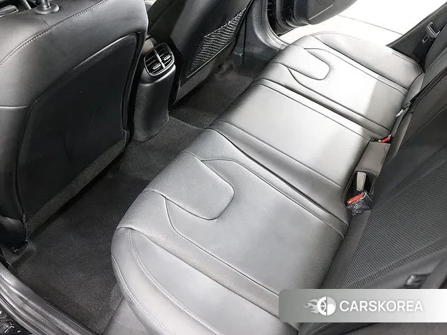 Hyundai Avante (CN7) id 3422550 из Кореи 9