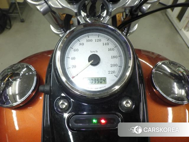 Проданный Harley-Davidson Dyna Wide Glide FXDWG1580 id 4000683 из Японии, фото 9