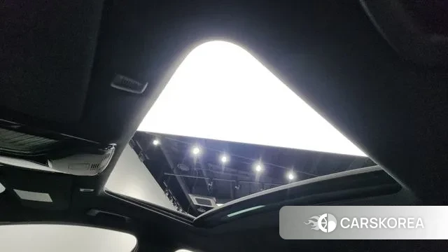 BMW 5 Series (G30) id 3355721 из Кореи 9