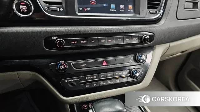 Kia All New Carnival id 3500168 из Кореи 9