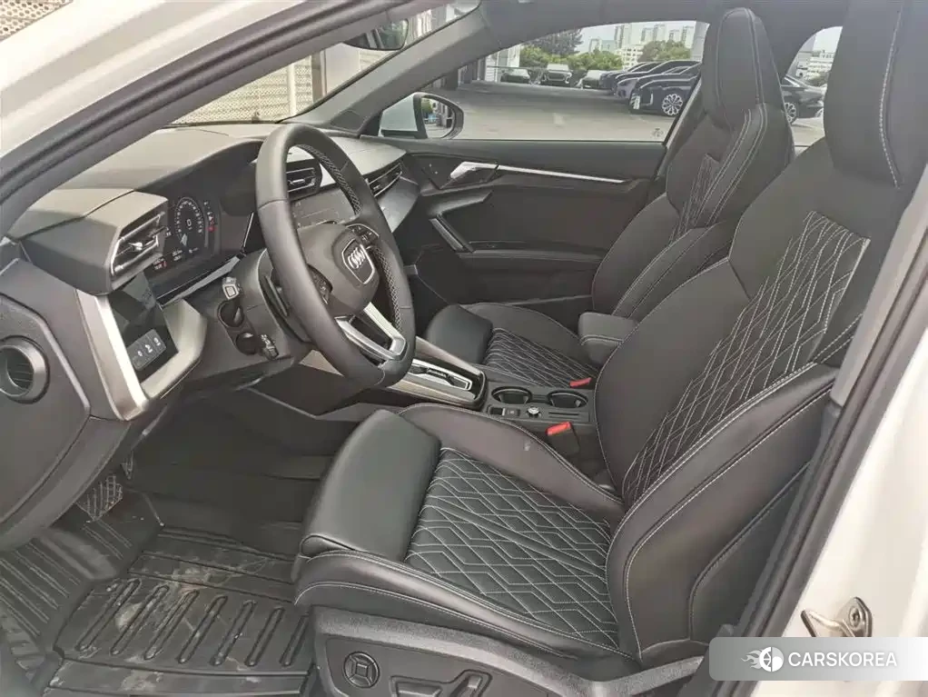 Audi A3 id 4548071 из Китая 10