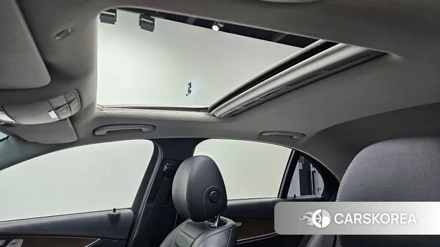 Mercedes-Benz E-Class W213 id 3489990 из Кореи 9