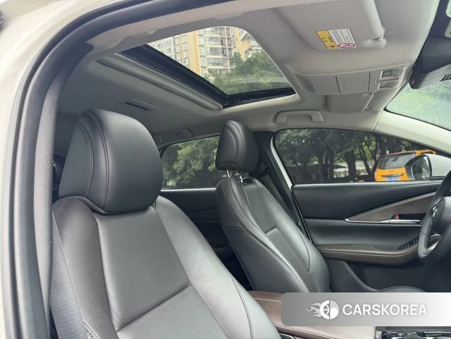 Mazda CX-30 id 4274712 из Китая 9
