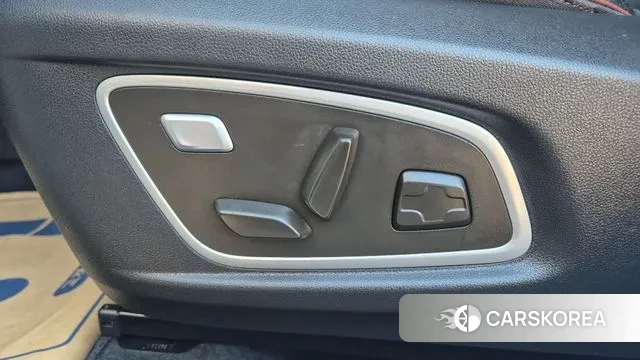 Renault Korea (Samsung) The New QM6 id 3452725 из Кореи 9