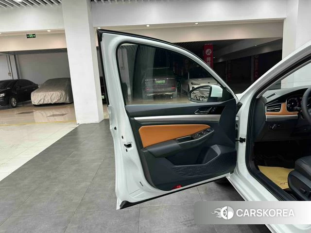 Volkswagen Bora id 4258454 из Китая 9