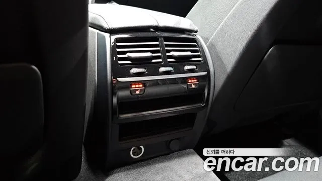 BMW 5 Series (G30) id 2865790 из Кореи 9