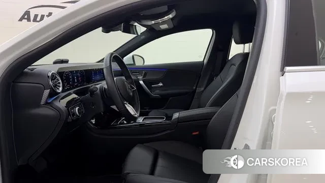 Mercedes-Benz A-Class W177 id 3499076 из Кореи 9