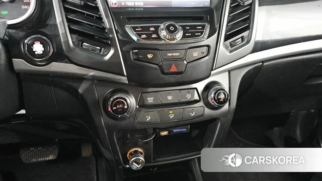 Ssangyong New Style Korando C id 4776491 из Кореи 9