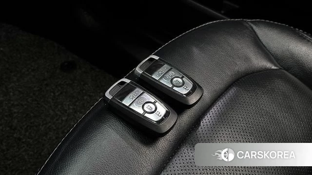 Ford Explorer id 4363513 из Кореи 9