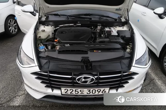 Hyundai Sonata (DN8) id 3469623 из Кореи 9