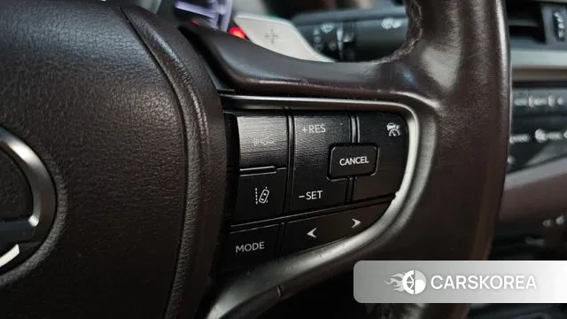 Lexus ES300h 7th generation id 3045461 из Кореи 9