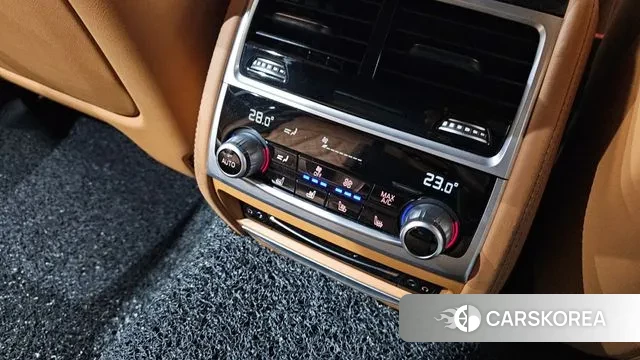 BMW 7 Series (G11) id 3433966 из Кореи 9