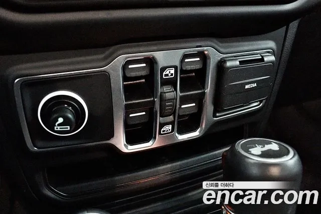 Jeep Wrangler (JL) id 2880575 из Кореи 9