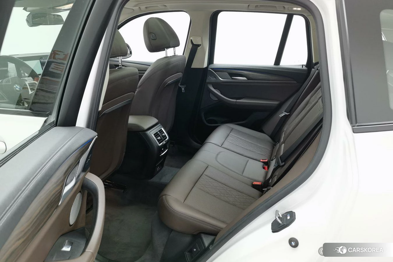 BMW X3 id 4420746 из Китая 9