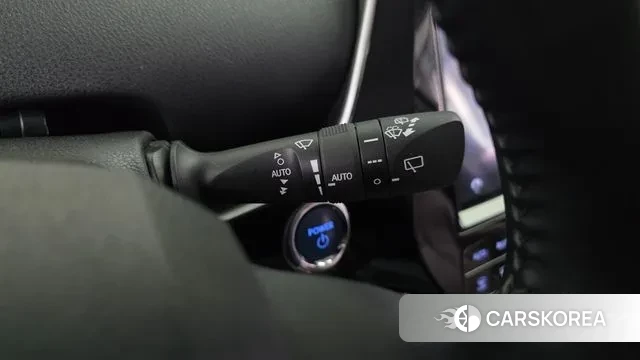 Toyota Prius 4th Generation id 3772702 из Кореи 9