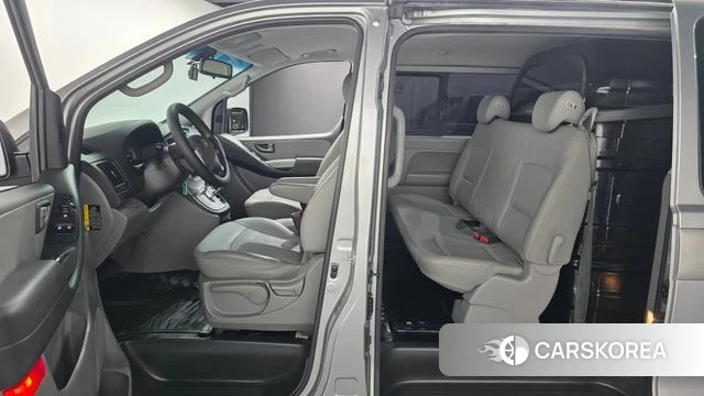 Hyundai The New Grand Starex id 3885797 из Кореи 9