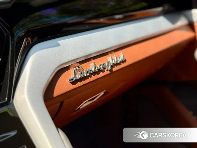 Lamborghini Urus id 2931515 из Кореи 9