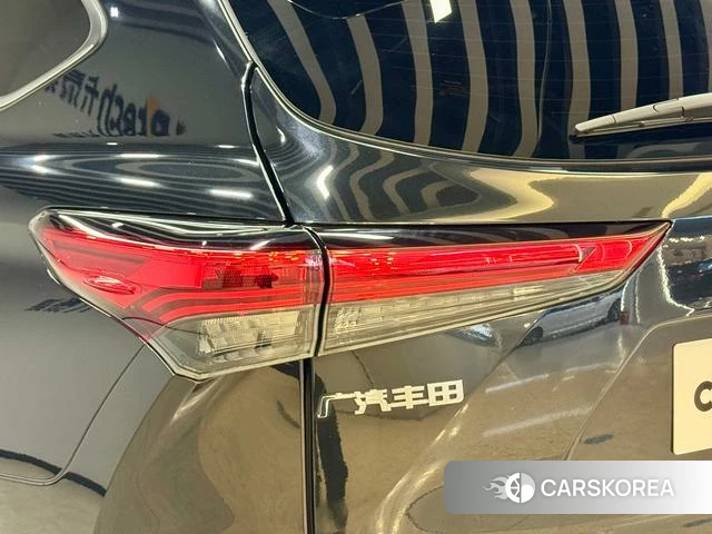 Toyota Highlander id 3837407 из Китая 9