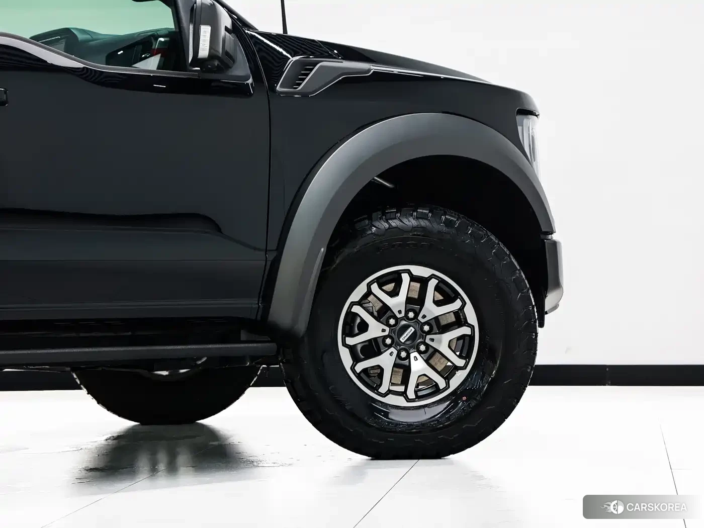 Ford F-150 id 4649283 из Китая 9