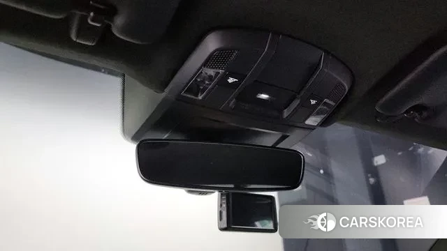 Porsche 911(992) id 3022178 из Кореи 9