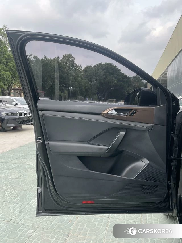 Volkswagen Tuyue id 4273654 из Китая 9