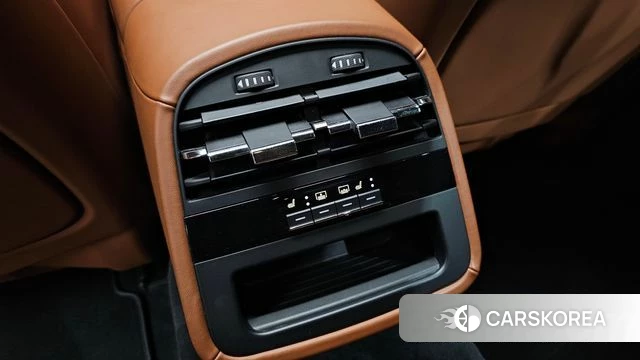 Maserati Quattroporte id 4698005 из Кореи 9