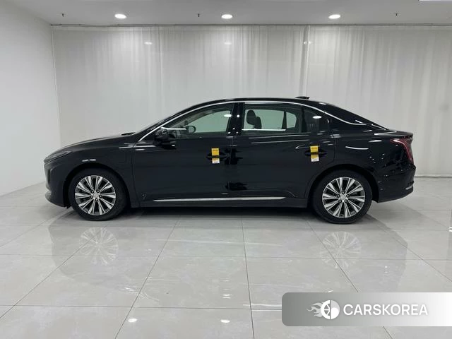 Red flag E-QM5 id 3926992 из Китая 9