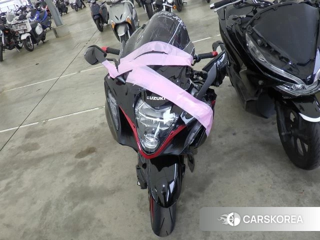 Suzuki GSX1300R HAYABUSA id 3947613 из Японии 9