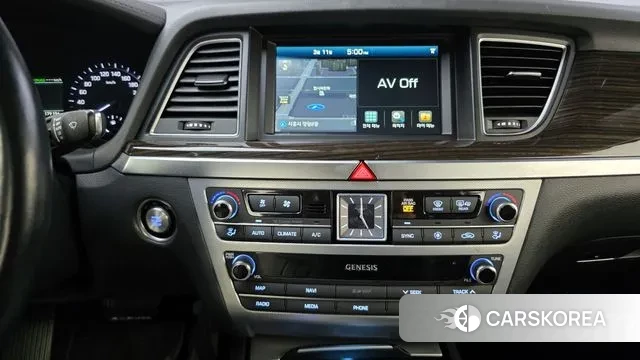 Genesis G80 id 3772975 из Кореи 9