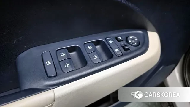 Hyundai Venue id 3615421 из Кореи 9