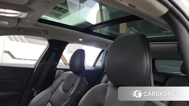 Volvo V60 Cross-Country 2nd Generation id 3063274 из Кореи 9