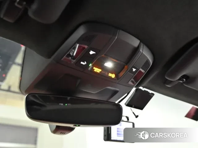 Porsche 911(992) id 3585423 из Кореи 9