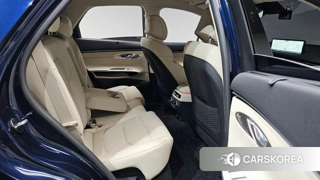 Genesis GV70 id 4518487 из Кореи 9