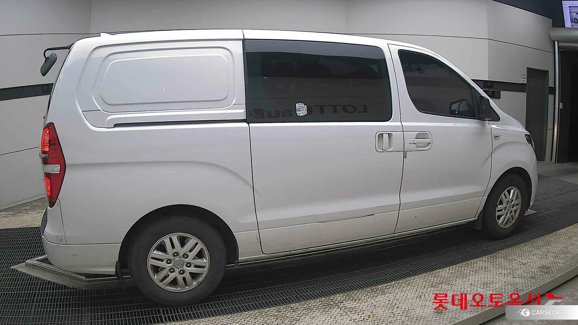 Hyundai Grand Starex id 4296842 из Кореи 9