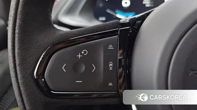 Lotus Emira id 3093011 из Кореи 9