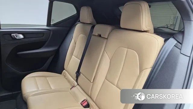 Volvo XC40 id 3772304 из Кореи 9