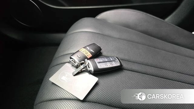 Genesis G80 (RG3) id 4282662 из Кореи 9