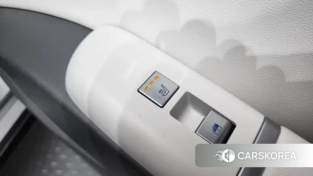 Hyundai Grandeur (GN7) id 3696529 из Кореи 9