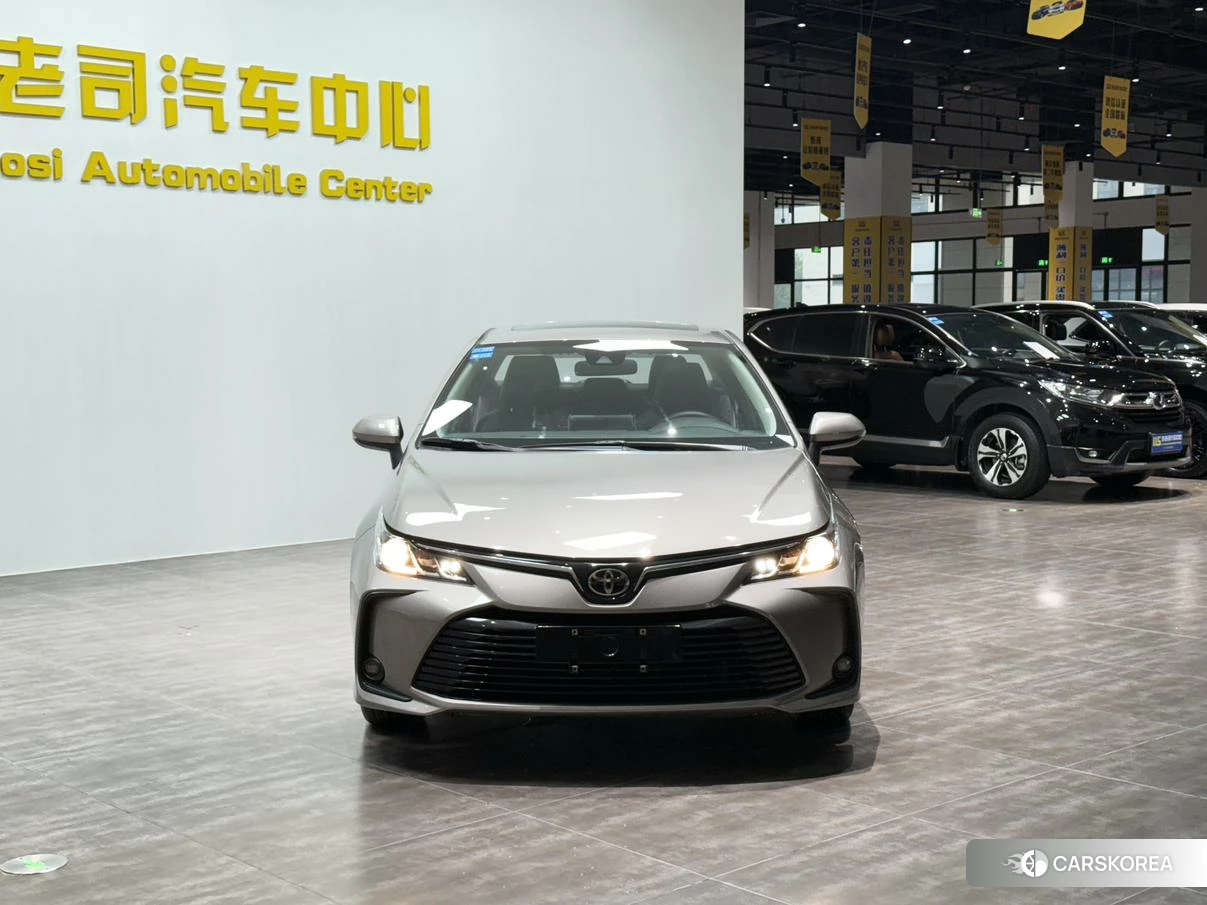 Toyota Corolla id 4468124 из Китая 9