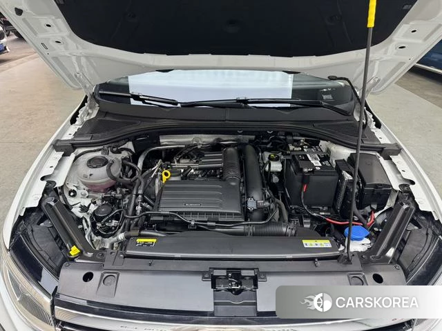 Volkswagen Bora id 4238577 из Китая 9